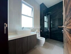 Toh Estate (D17), Terrace #498409551